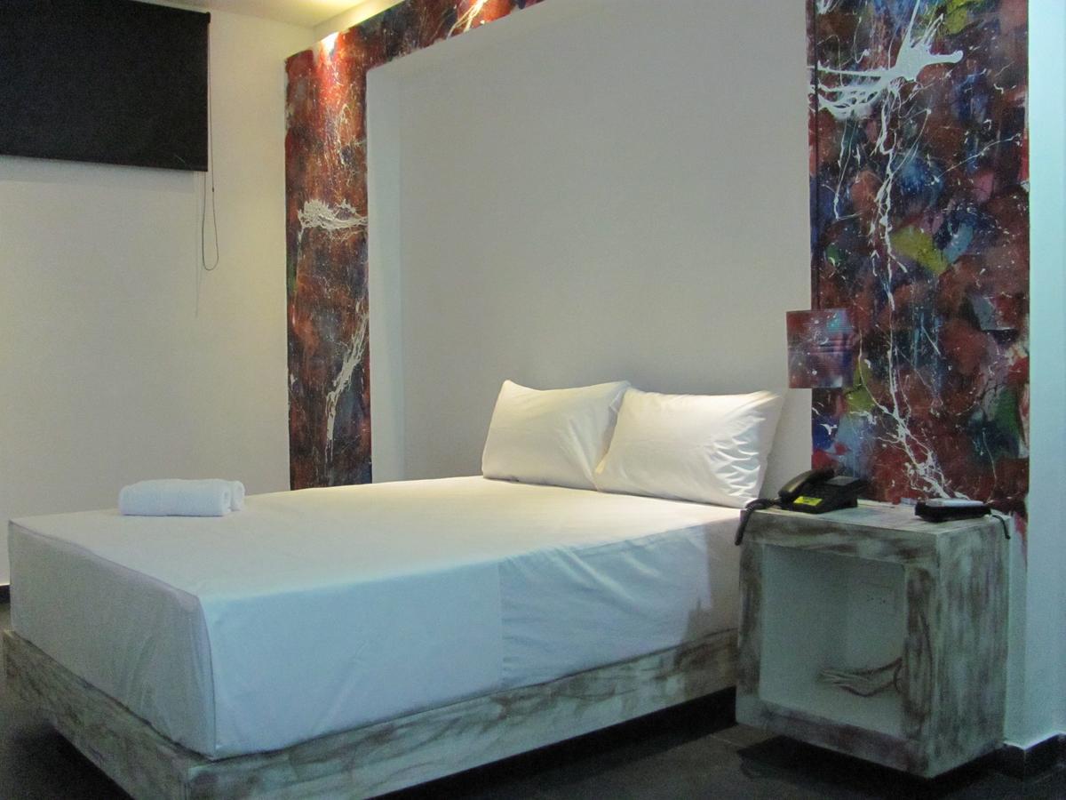 מדיין Hotel Gallery מראה חיצוני תמונה